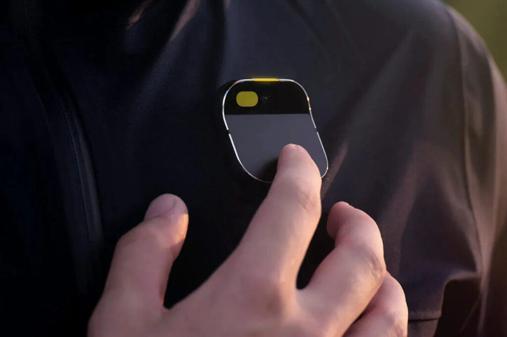 Apple dévoile un badge ia innovant pour le futur de siri