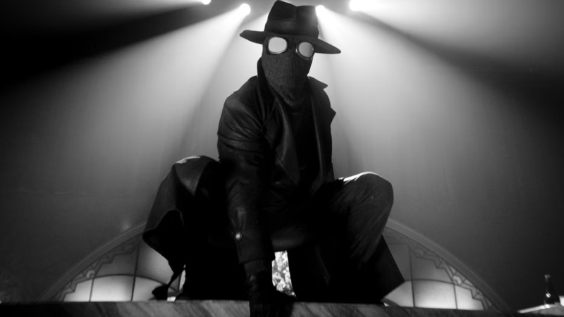 Nicolas cage dévoile ses inspirations pour spider-noir