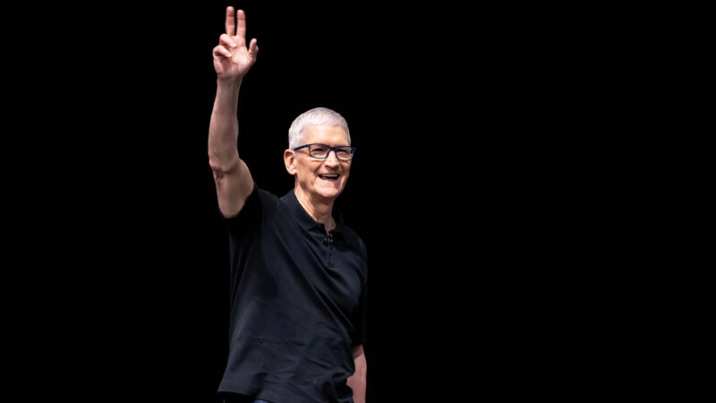 Apple célèbre ses 50 ans avec tim cook