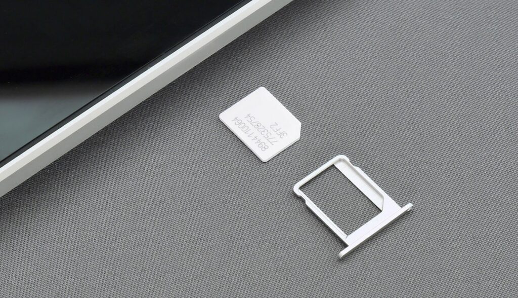 Les iphone 18 seront uniquement compatibles avec l'esim