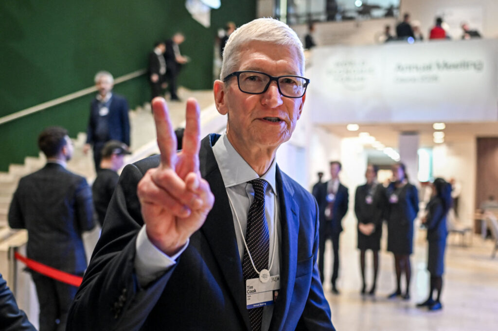 Tim cook parle des 50 ans d'apple et de l'intelligence artificielle Tim cook parle des 50 ans d'apple et de l'intelligence artificielle