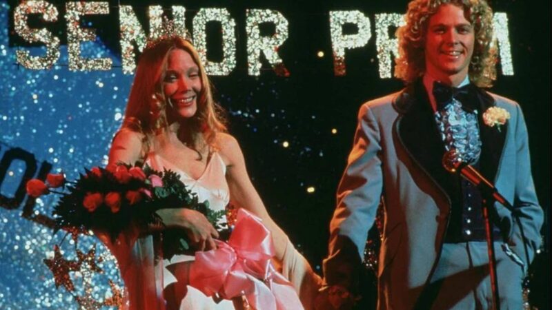 Heather graham dévoile des détails sur le reboot de carrie