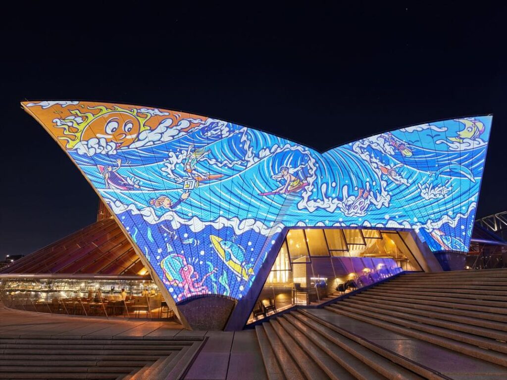 Apple célèbre ses 50 ans avec un concert surprise à Londres et des fresques numériques à Sydney