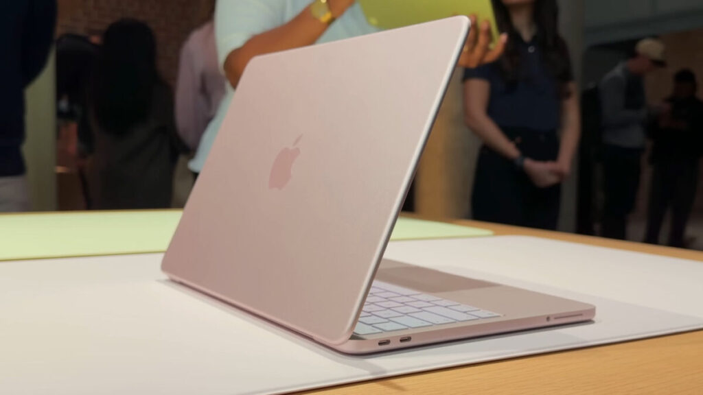 Macos 26.3.2 disponible uniquement pour le macbook neo