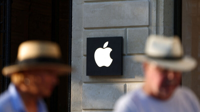 Apple recrute une vice-présidente de google pour le marketing de l&rsquo;ia