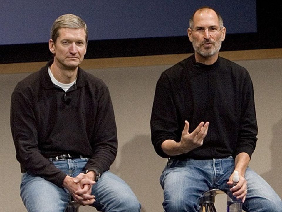 50 ans d'Apple : Tim Cook évoque Steve Jobs et Donald Trump