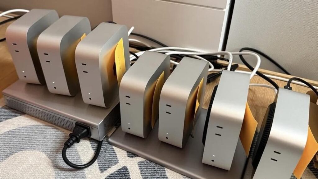 Overcast utilise 48 mac mini pour la transcription de podcasts