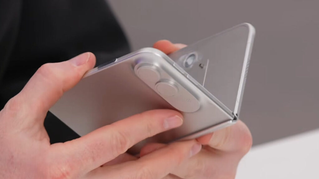 Iphone ultra : découvrez le design du smartphone pliable