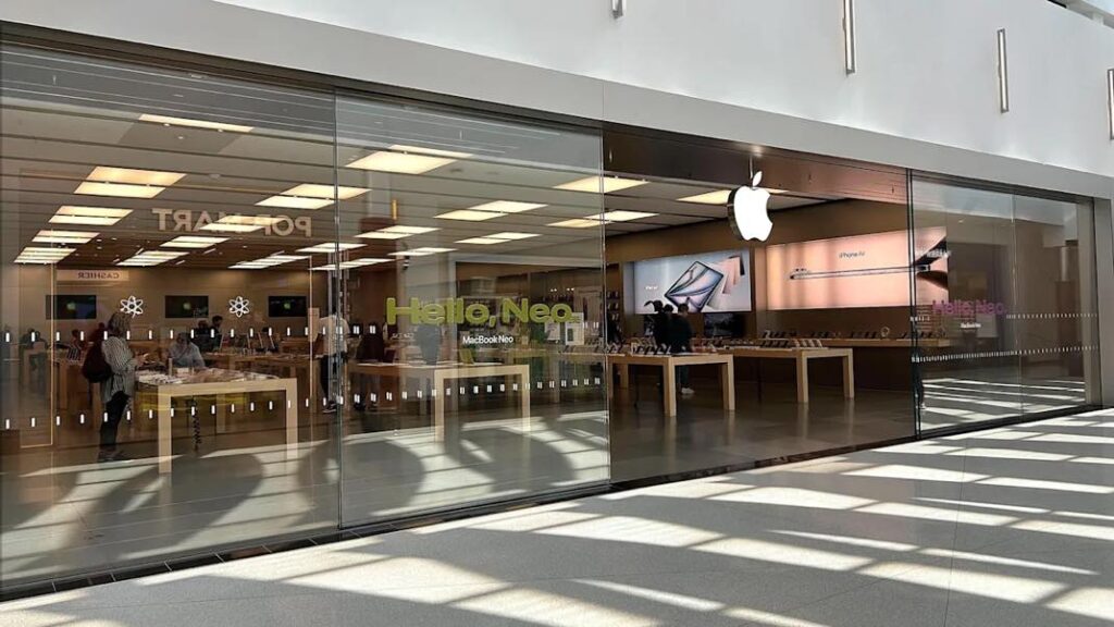 Manifestation des salariés de l'apple store de towson contre sa fermeture