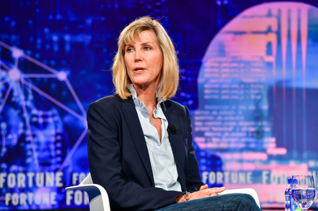 Jennifer bailey quitte apple après deux décennies de succès avec apple pay