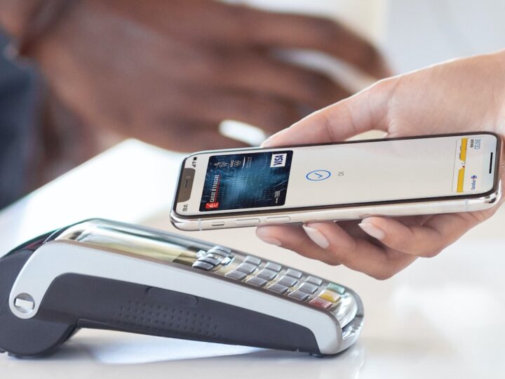 Walmart adopte enfin Apple Pay pour les paiements sans contact