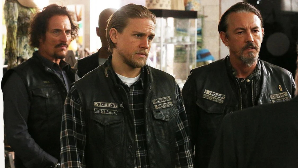 Retour des acteurs de sons of anarchy dans legends