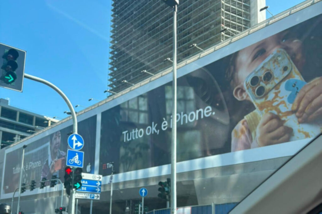 Apple retire une publicité controversée à milan