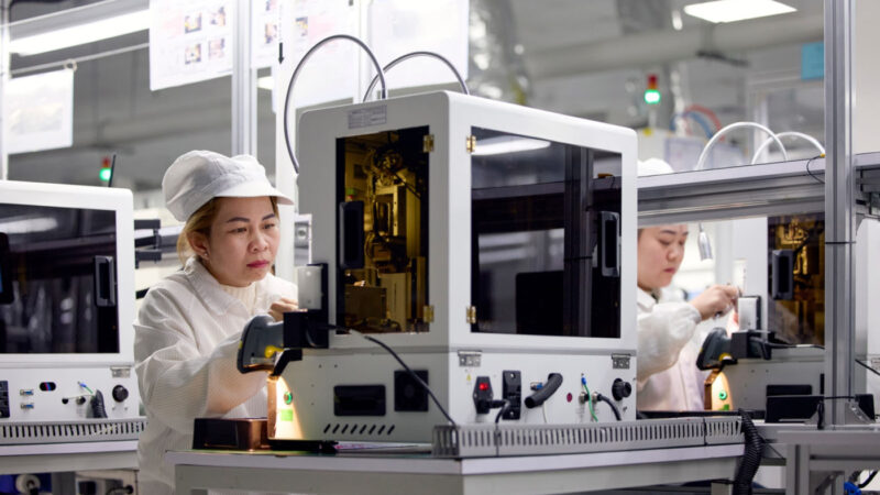 Apple ouvre un centre de formation pour ses fournisseurs à Hanoi