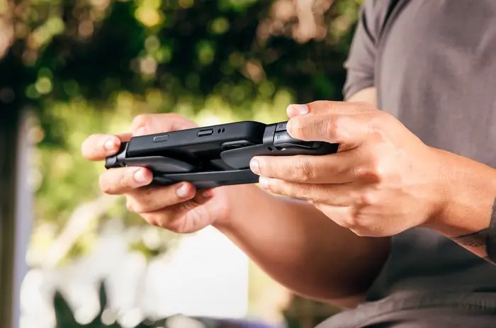 La manette razer prio, conçue pour iphone, allie compacité et performance
