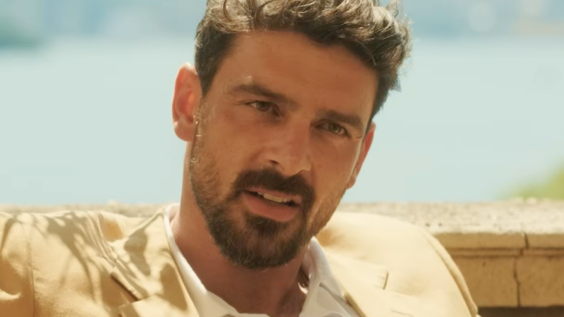 Michele morrone dans the gentlemen saison 2 sur netflix