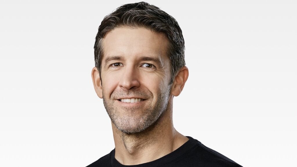 John ternus devient le nouveau ceo d'apple