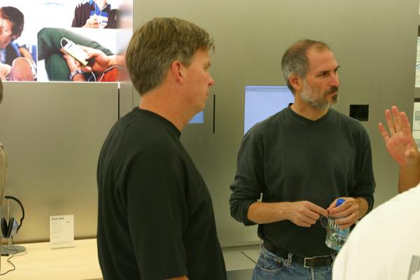 Comment les apple store ont transformé la distribution informatique