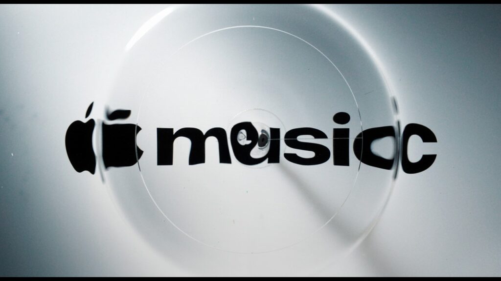 Apple music dévoile une nouvelle identité visuelle inspirée par le son Apple music dévoile une nouvelle identité visuelle inspirée par le son