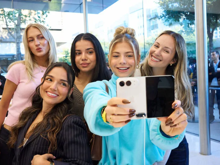 Apple introduit la vérification d&rsquo;âge par selfie sur ios 27.2