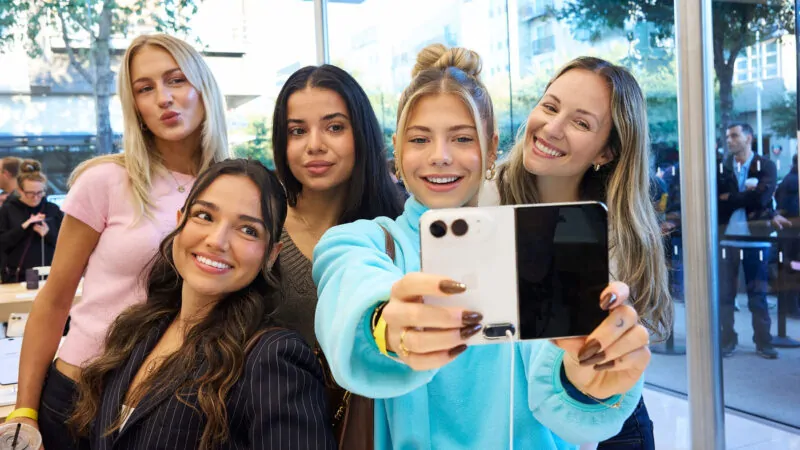 Apple introduit la vérification d&rsquo;âge par selfie sur ios 27.2
